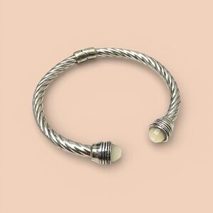 .925 Silver Twisted Open Cuff Bracelet with Mother of Pearl Stone